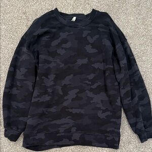 lululemon athletica Black Camouflage Sweatshirt